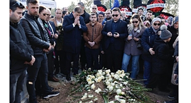 Gülşah Durbay gözyaşları eşliğinde toprağa verildi